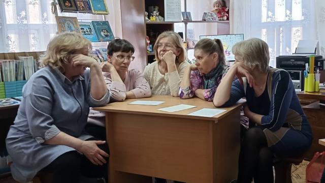 Квиз &laquo;Праздничный&raquo; в Верхнеуфтюгской библиотеке