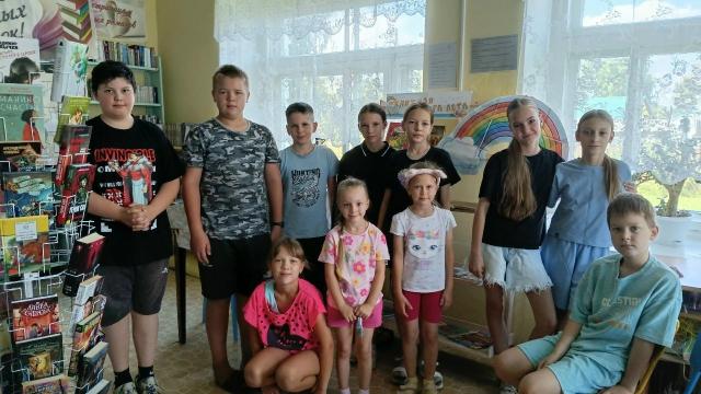 Литературно-игровая программа &laquo;Радуга книжного цвета&raquo;